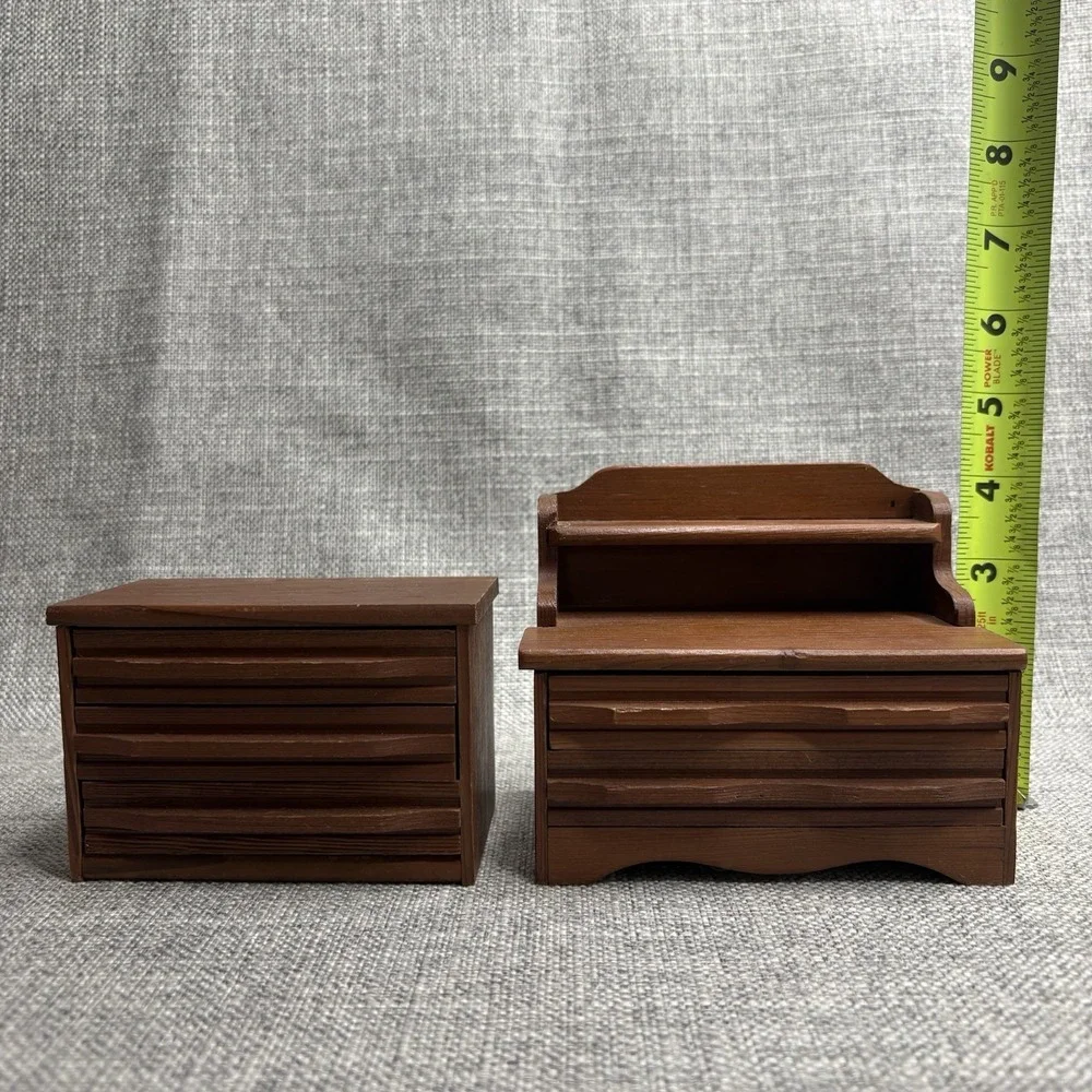 Vintage Miniature Wood Dollhouse Bedroom Furniture 4pc Bed Dresser‎ Hutch Trunk